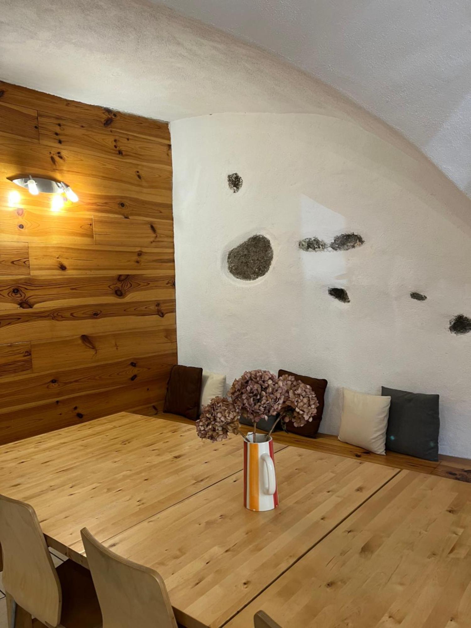 The Stable House Bourg D'Oisans -Bike/Hike/Ski เลอบูร์-เดอัวซ็อง ภายนอก รูปภาพ